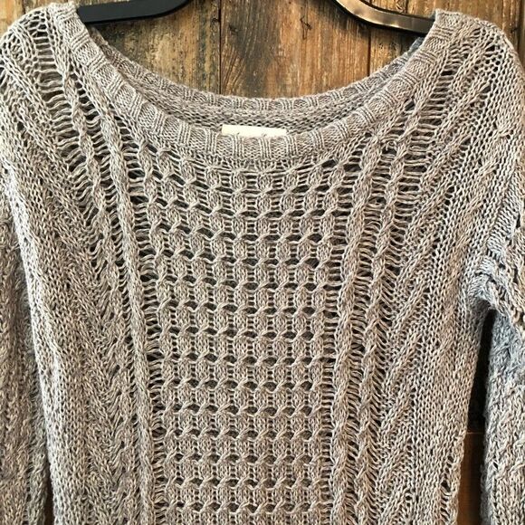 American Eagle XL Gray Lightweight Open Knit Slouchy Long Sleeve Sweater - Picture 6 of 6